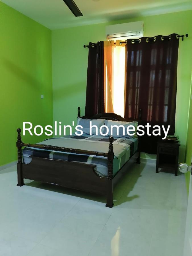 Roslin'S Homestay كوتا بْهارو المظهر الخارجي الصورة